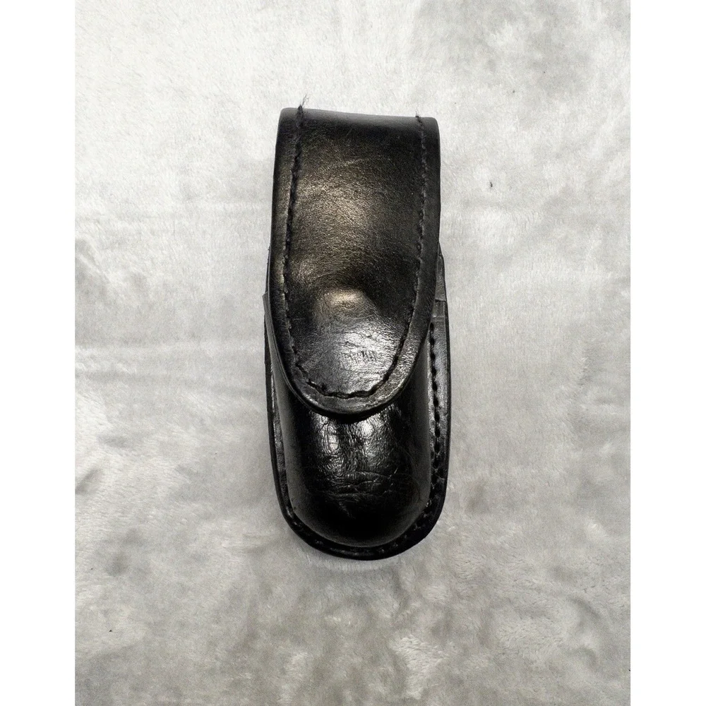 Gould & Goodrich Duty Leather Black Aerosol Case Mace Pepper Holster  B682